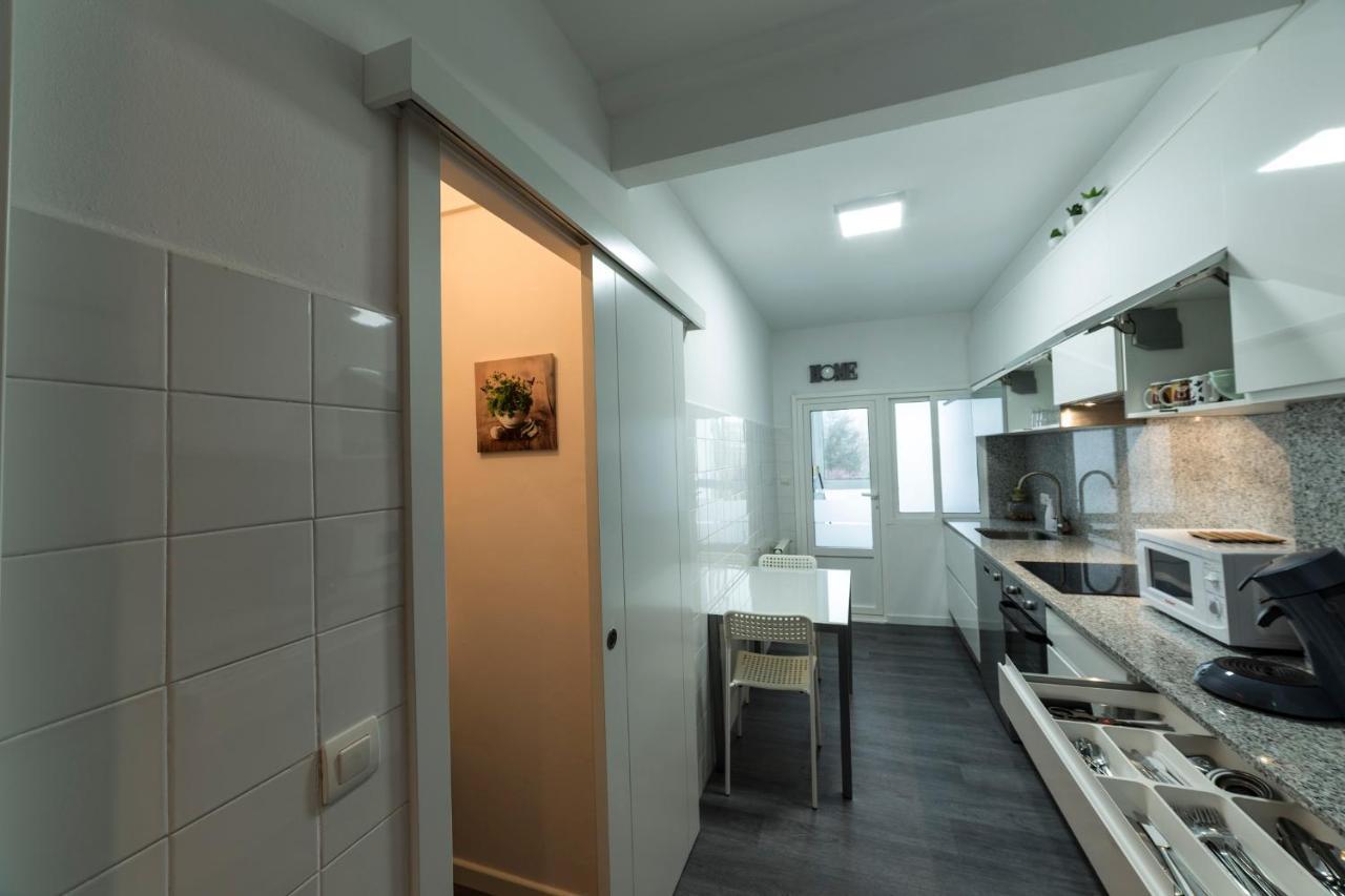 סנטיאגו דה קומפוסטלה Ada Apartamento מראה חיצוני תמונה